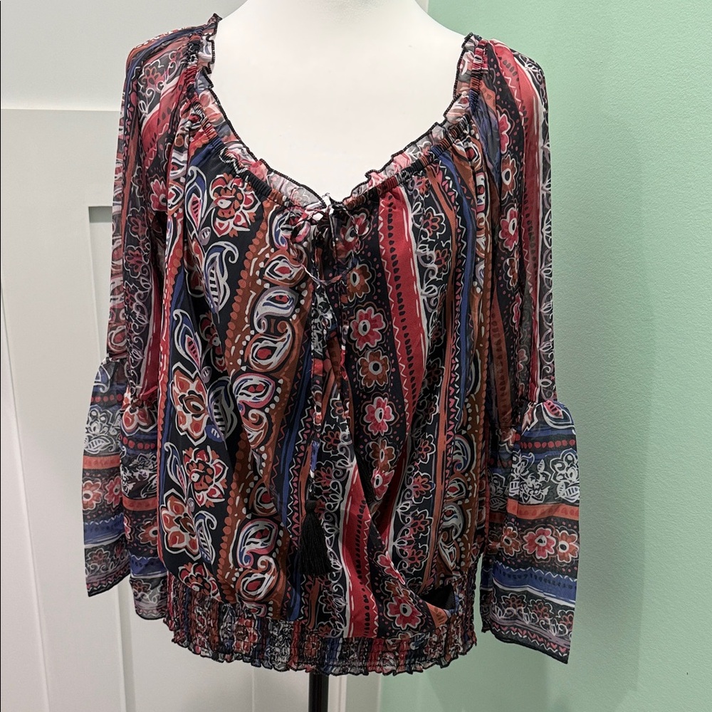 VENUS Colorful Off The Shoulder Bohemian Style Top. NWOT. Size 8